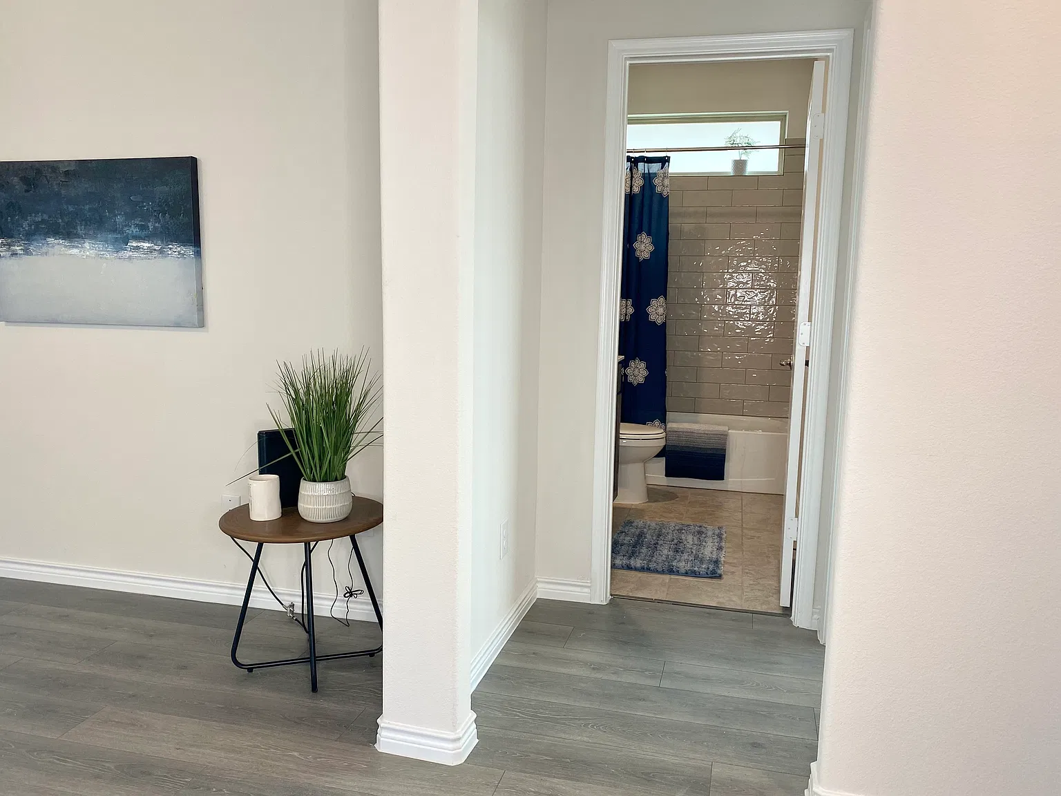 4 bed, 1836 sqft, $2,400 — Photo 4