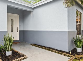 4170 SW 70th Ter, Davie, FL 33314