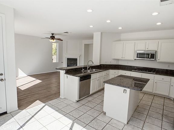 2nd image of 26040 Potter Pl