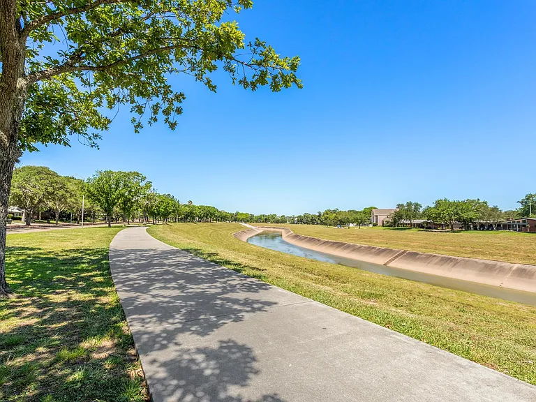 3601 Murworth Dr #6A — Photo 9