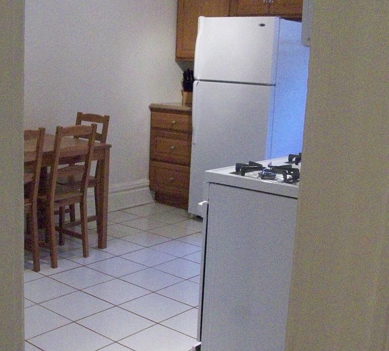 2nd fl kitchen