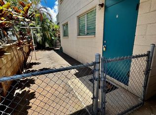 2612 Kaaha St #2, Honolulu, HI 96826