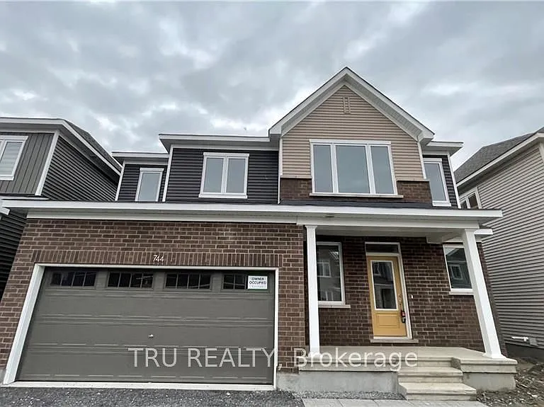 744 Eminence St — Photo 1