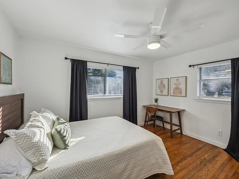 1729 14th Pl — Photo 22