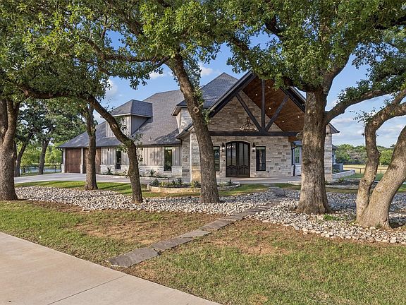 3rd image of 12877 Foutch Rd