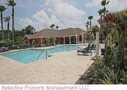 2nd image of 1919 Summer Club Dr APT 203