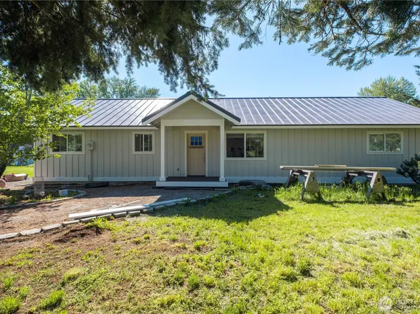 120 Three Lakes Road, Cle Elum, WA 98922