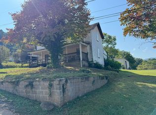 46 Justus St, Andrews, NC 28901