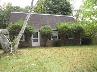 10 Indian Spring Rd, Danbury, CT 06811