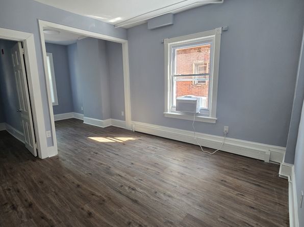 4812 Regent St APT 2