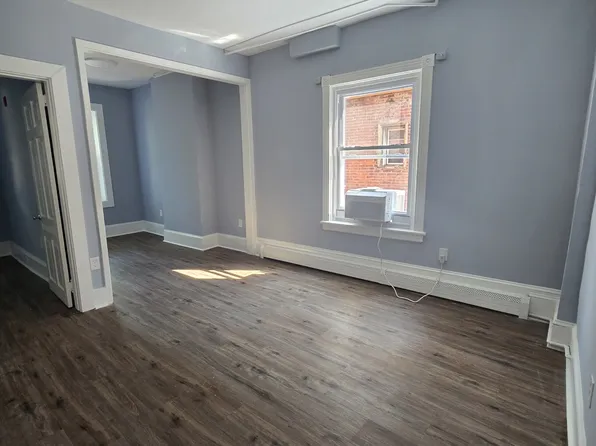 4812 Regent St, Philadelphia, PA