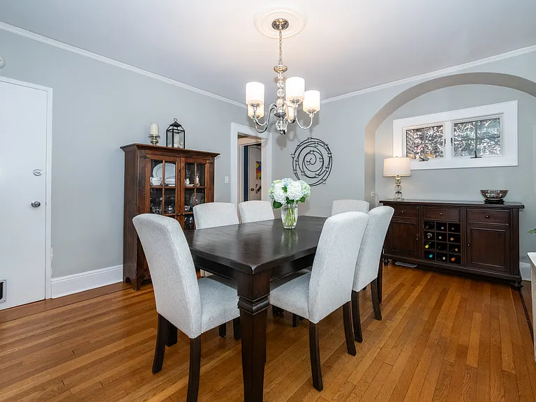 17 Bonnett Ave — Photo 7