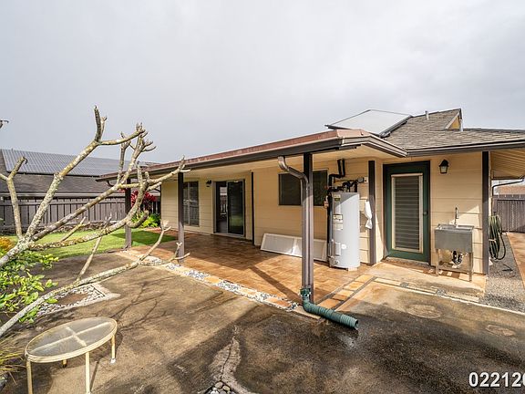 5th image of 94-262 Keaolani St