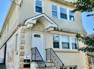 12 E 20th St, Linden, NJ 07036