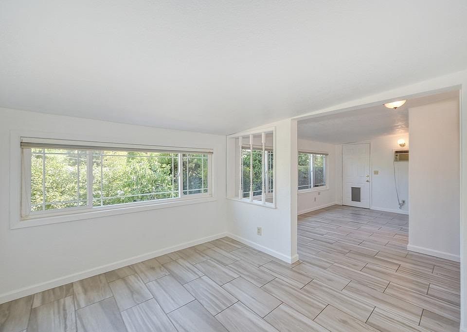 1st image of 5113 Kauai Way #B
