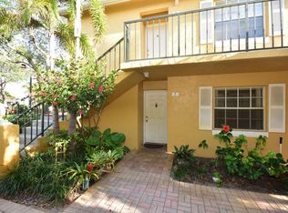 1140 Lake Shore Dr APT 101, Lake Park, FL 33403