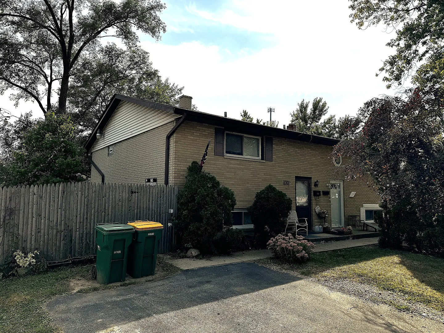 1301 Highland Ave photo 1