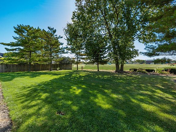 3rd image of 2871 Annabelle Ct