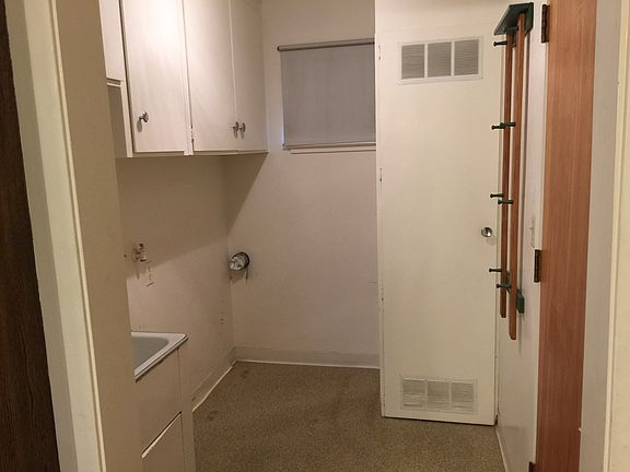 2nd image of 2812 Westgate Dr