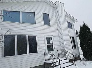 1702 1st St W, Eveleth, MN 55734