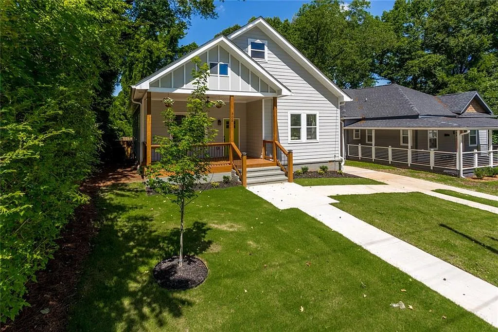 4 bed, 3.5 bath, 2157 sqft, $2,600 — Photo 3