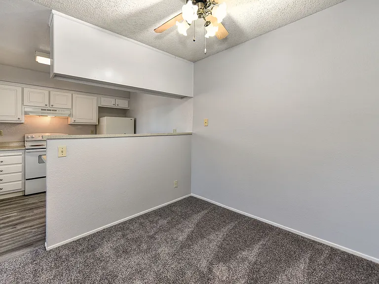 Quail Pointe — Photo 27