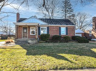 316 Schuyler Dr, Dayton, OH 45429