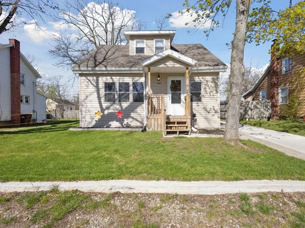 108 2nd St, Spring Arbor, MI 49203