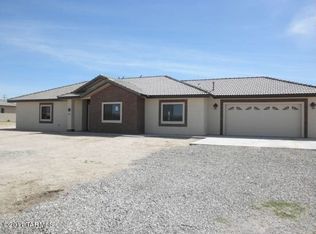 1307 E Via Estaca, Benson, AZ 85602