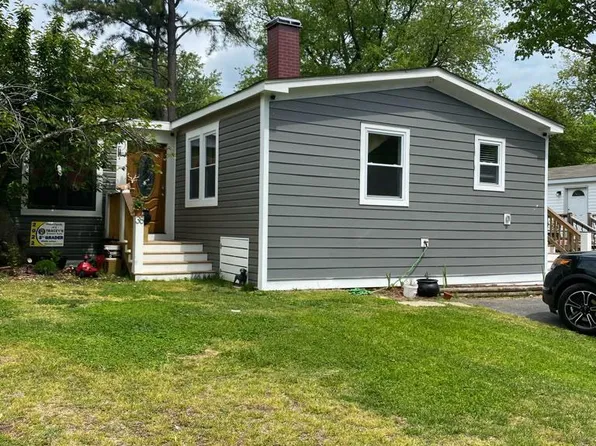 38 Leopard Ln, Lothian, MD 20711