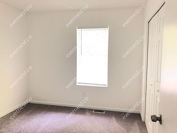 5th image of 8558 Westchester Dr