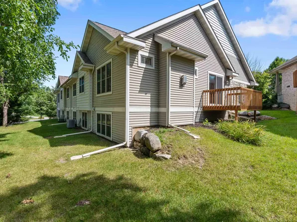 9913 Hawks Nest Dr, Verona, WI 53593