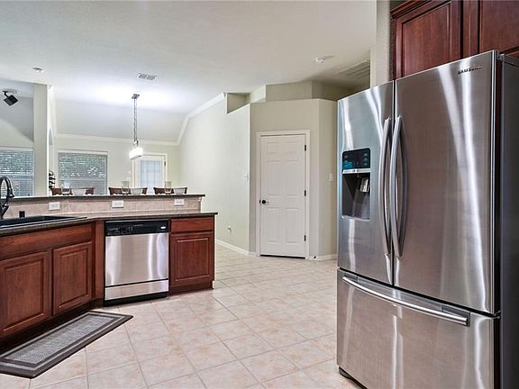 5th image of 7005 Canyonbrook Dr