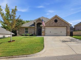 704 Westgate Dr, Aledo, TX 76008