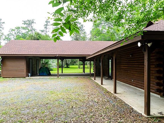 4th image of 673 Sandy Point Rd
