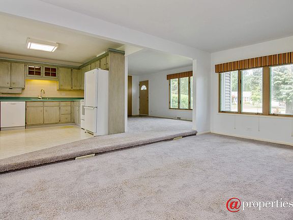 Family Room / Kitchen