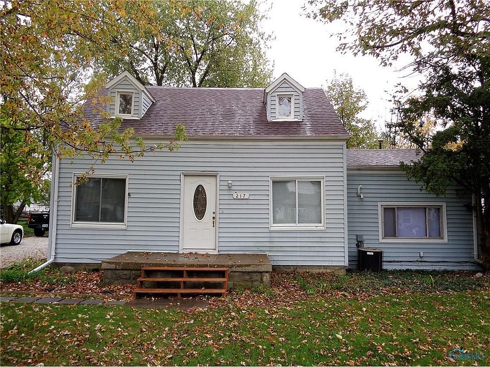 1st image of 217 Wilson St