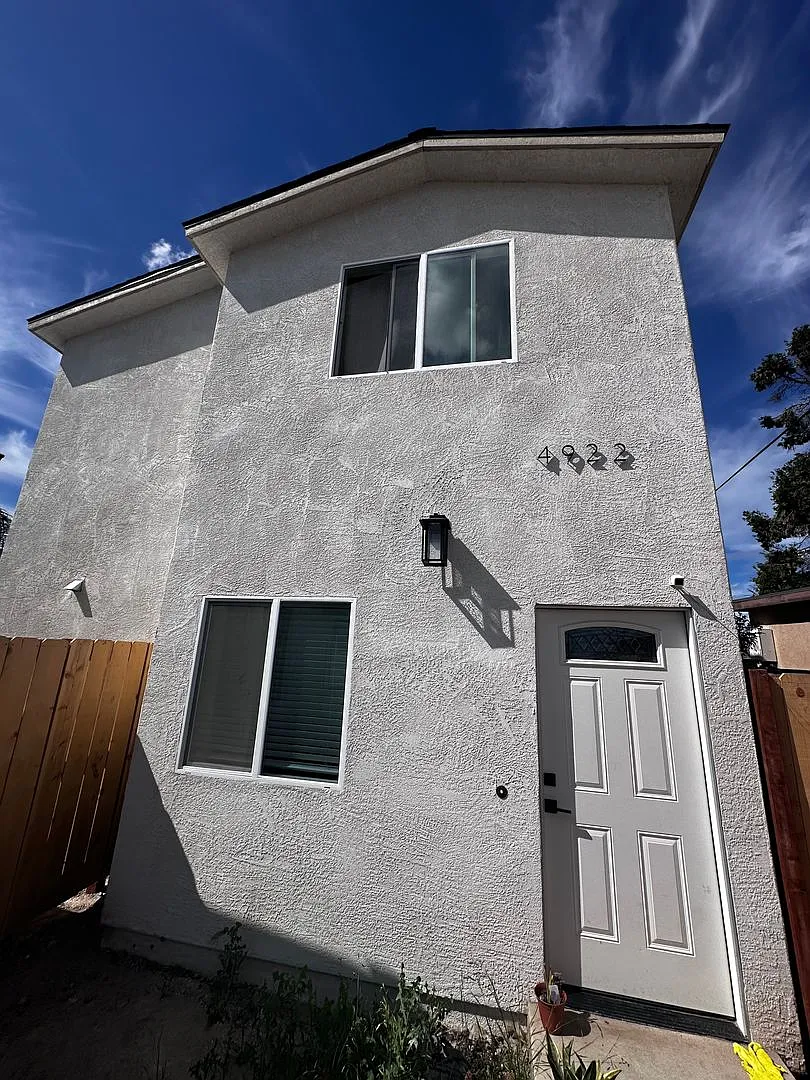 4 bed, 1150 sqft, $3,950 — Photo 3