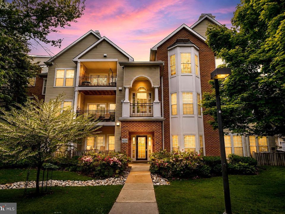 1st image of 4129 Fountainside Ln Unit 104
