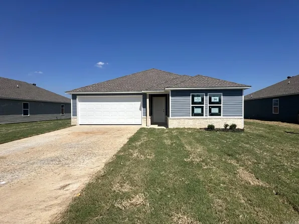 109 King Ranch Dr, Beebe, AR 72012