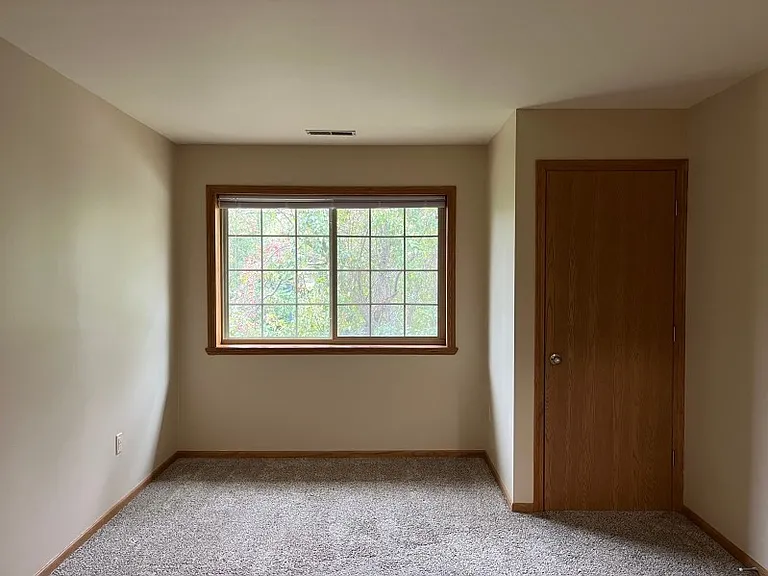 The Glens of Waukesha — Photo 16