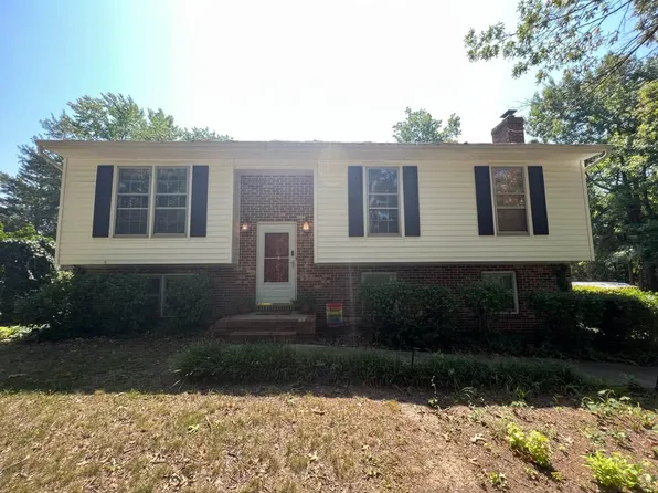 (undisclosed Address), Fredericksburg, VA 22407