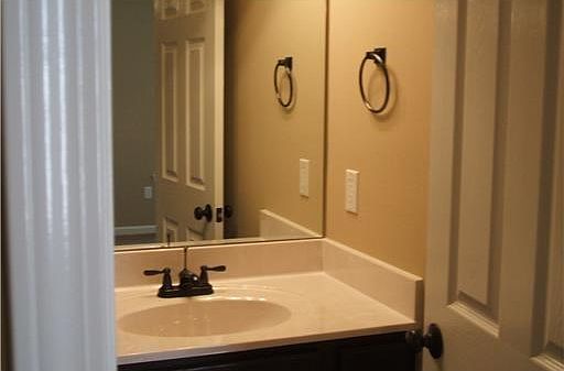 5th image of 14677 Madison Ln