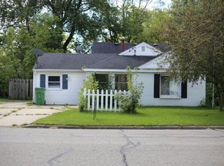 276 Grove St, Sparta, MI 49345