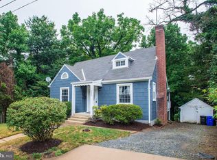 2033 N Cleveland St, Arlington, VA 22201
