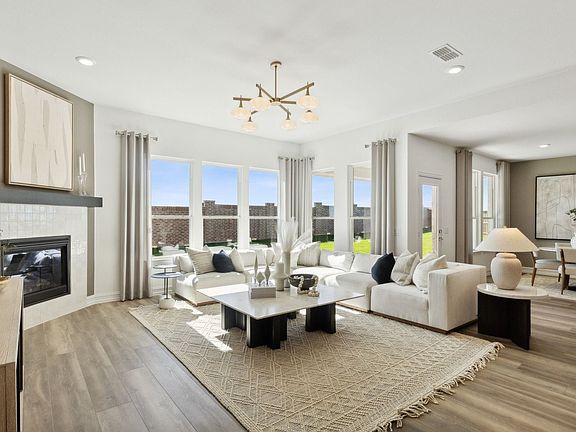 7th image of this home