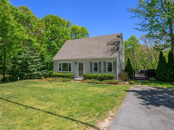 44 Renoir Drive, Osterville, MA 02655