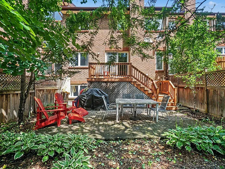 48 Dunbarton Ct — Photo 30