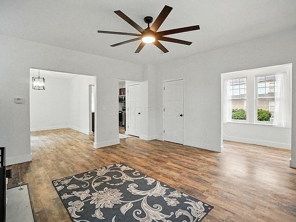 4th image of 231 Brehl Ave