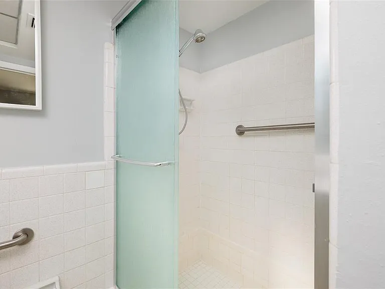 6000 2nd St E #6 — Photo 14